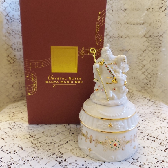 Lenox | Holiday | Lenox Crystal Notes Santa Music Box Plays Toyland In ...